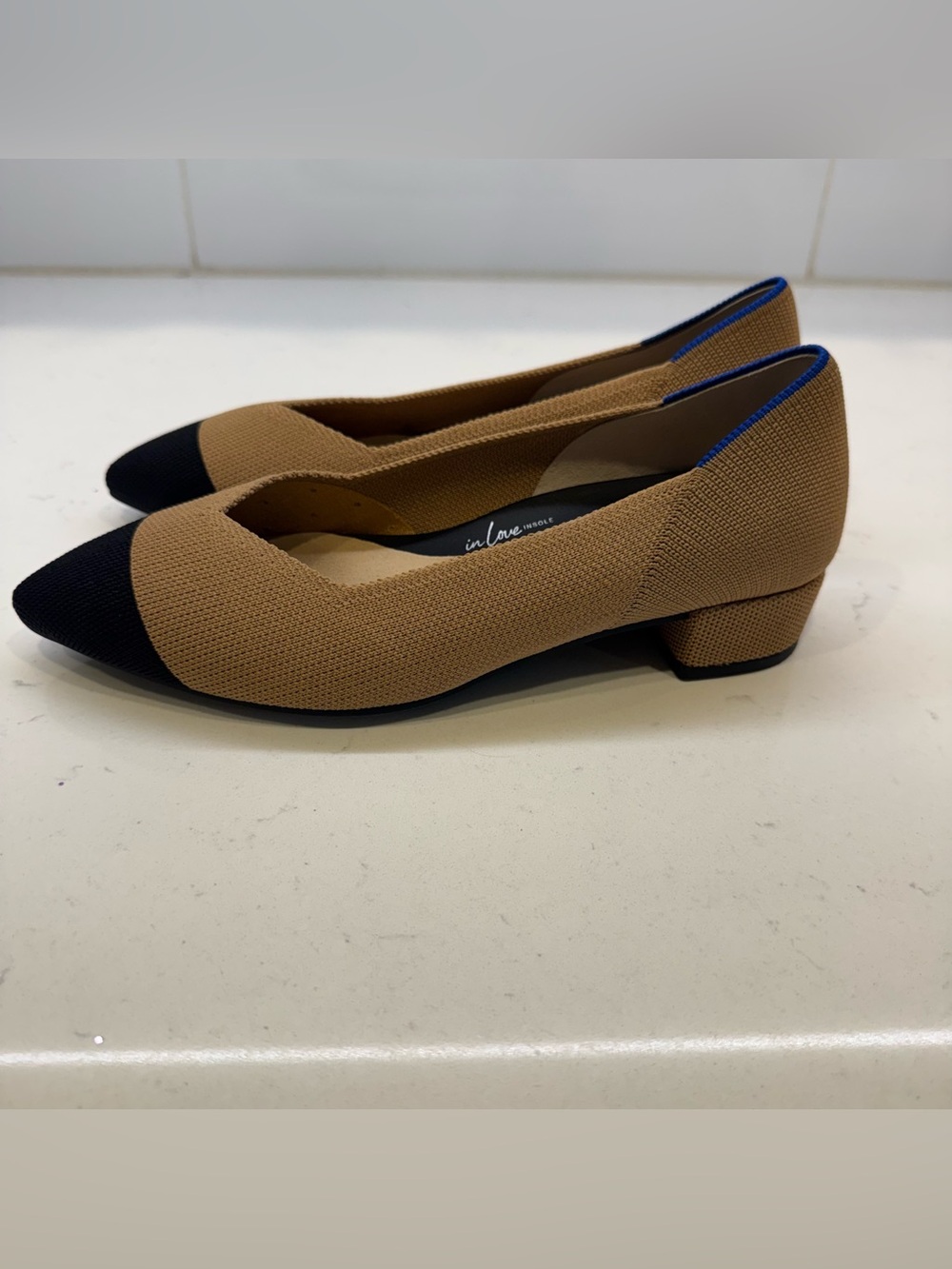 Rothy’s The High Point Wren Captoe Heels Tan Black Size 6.5